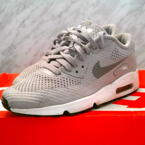 Nike Air Max 90 Breathe ‘Wolf Grey’ GS 5.5Y Womens Size 7 (833475-002)